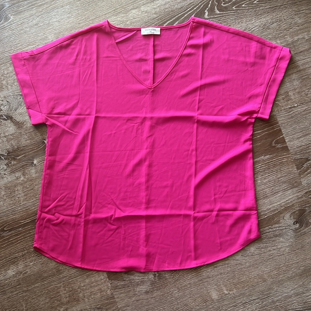 Zenana NWOT Pink Rolled Cuff V Neck Tee Shirt size 1X - Picture 7 of 10